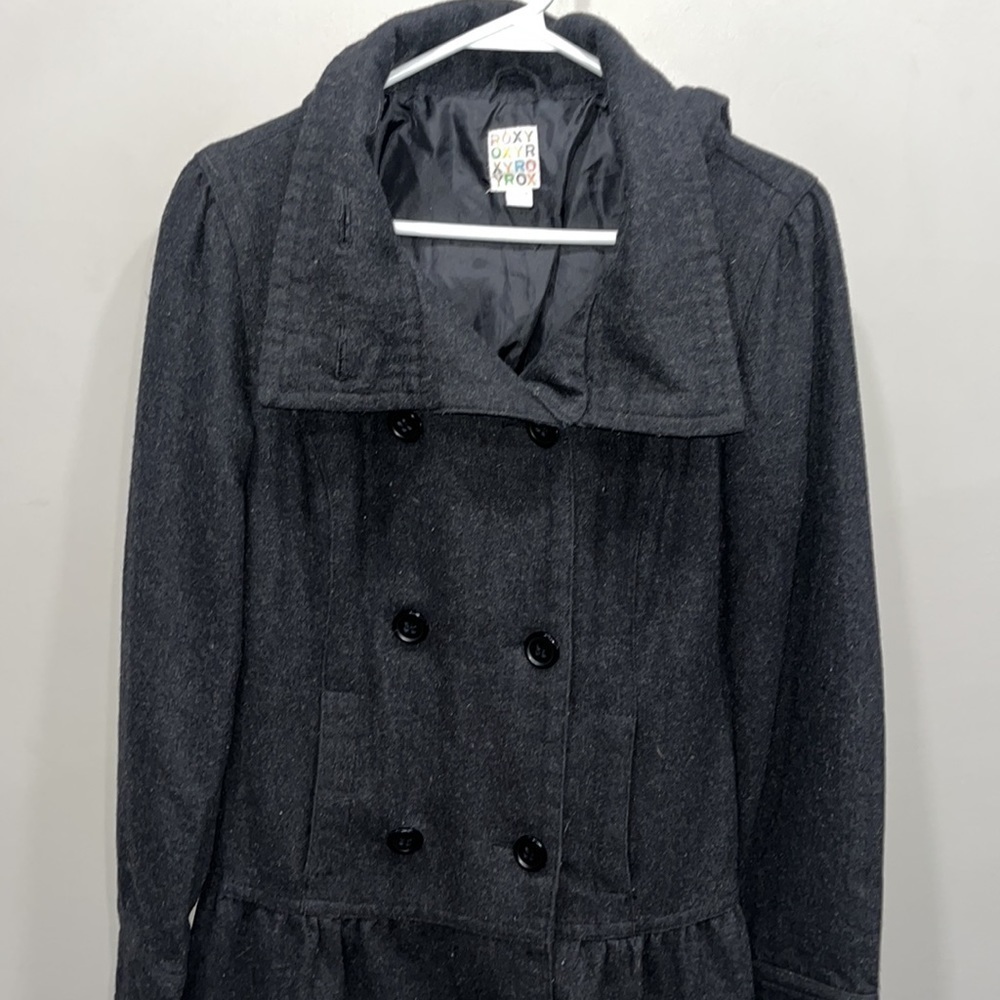 Medium Roxy pea coat style - Picture 2 of 7